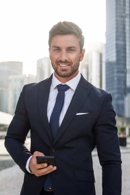 businessman-portrait-2021-09-01-16-48-19-utc.jpg